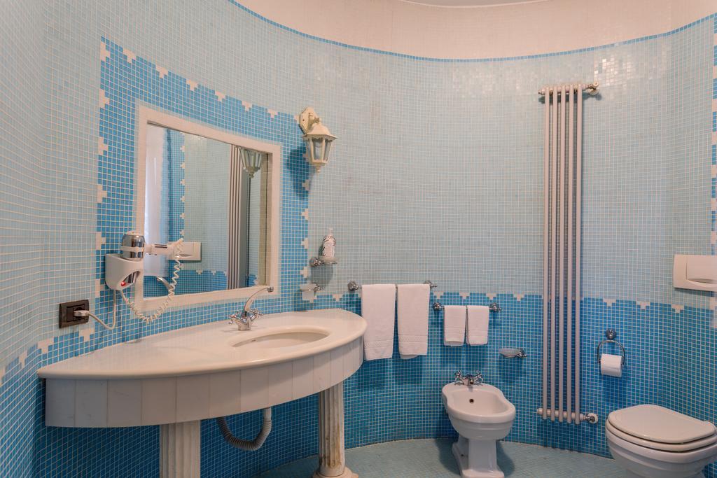 La Nuit Bed & Breakfast บารี ห้อง รูปภาพ